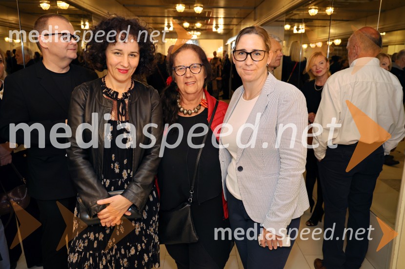  ... ;  Metka Damjan, lektorica;  Tanja Lužar, dramaturginjaFedra, premiera Drame SNG Maribor