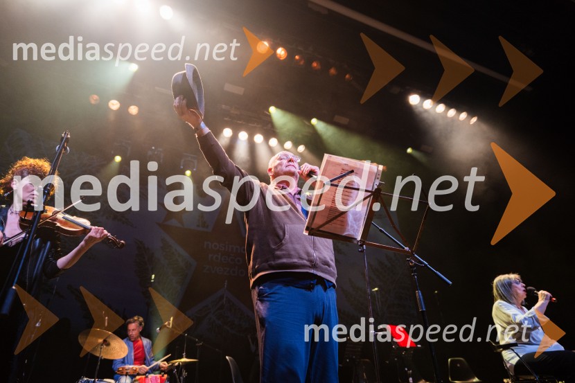  Vlado Poredoš, glasbenik, skupina OrlekKoncert Svetlane Makarovič Nosimo rdečo zvezdo