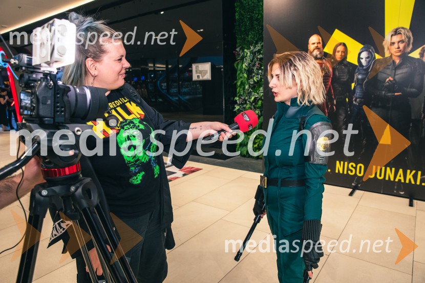  Tanja Divac, novinarka;  Ari , cosplayVečer superjunakov s filmom Thunderbolti v Cineplexx Ljubljana