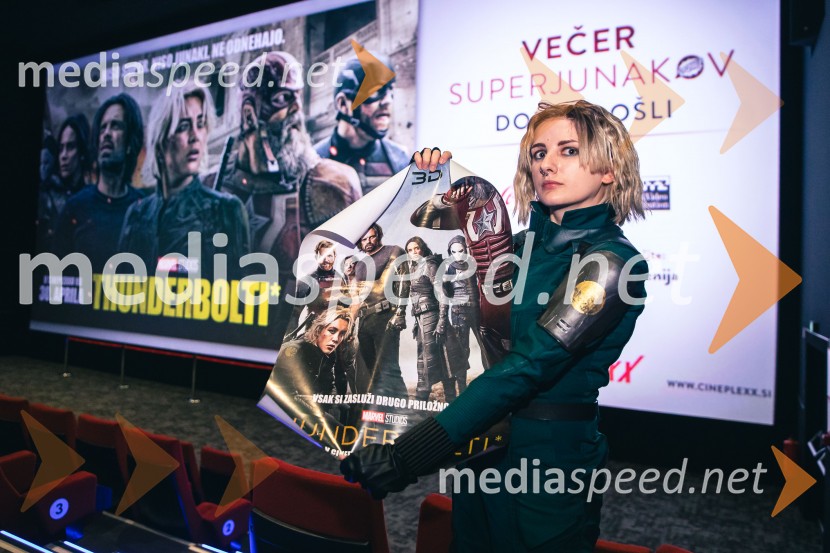 Ari , cosplayVečer superjunakov s filmom Thunderbolti v Cineplexx Ljubljana