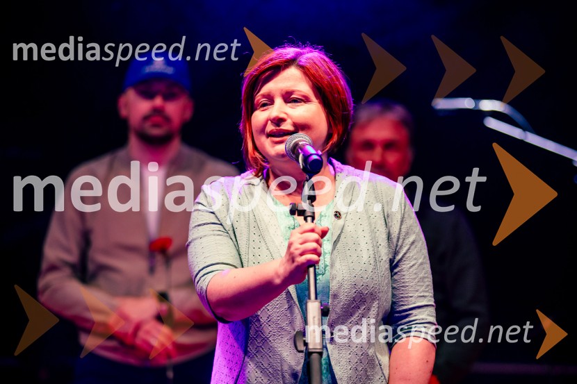  Martina Vuk, državna sektretarka, Ministrstvo za delo, družino, socialne zadeve in enake možnosti Kresovanje na Rožniku