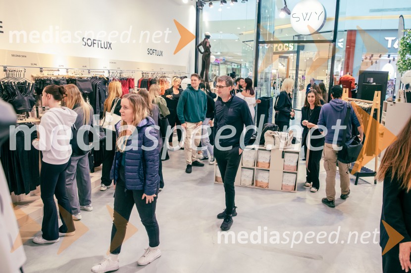 Odprtje prve SWY fizične trgovine v Cityparku