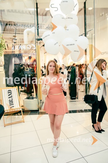 Odprtje prve SWY fizične trgovine v Cityparku