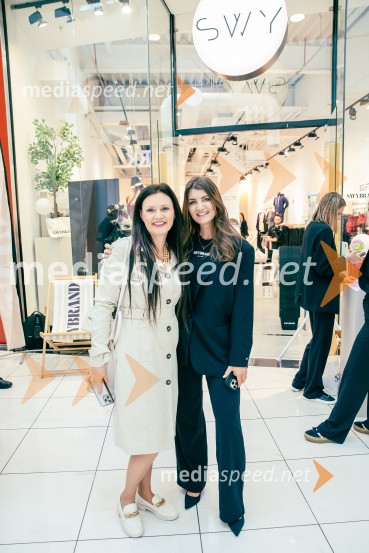 mag. Andreja  Jernejčič, direktorica podjetja Lin&Nil;  Petra Parovel, lastnica, Swy brand d.o.o.Odprtje prve SWY fizične trgovine v Cityparku