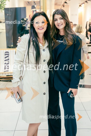 mag. Andreja  Jernejčič, direktorica podjetja Lin&Nil;  Petra Parovel, lastnica, Swy brand d.o.o.Odprtje prve SWY fizične trgovine v Cityparku
