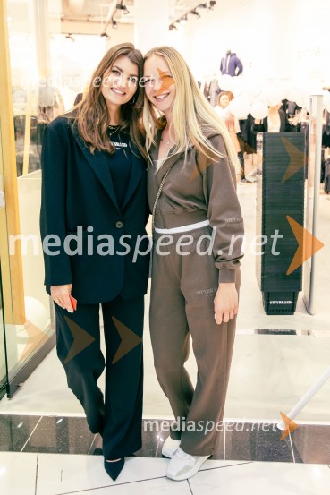  Petra Parovel, lastnica, Swy brand d.o.o.;  Špela Vidic, spletna vplivnicaOdprtje prve SWY fizične trgovine v Cityparku