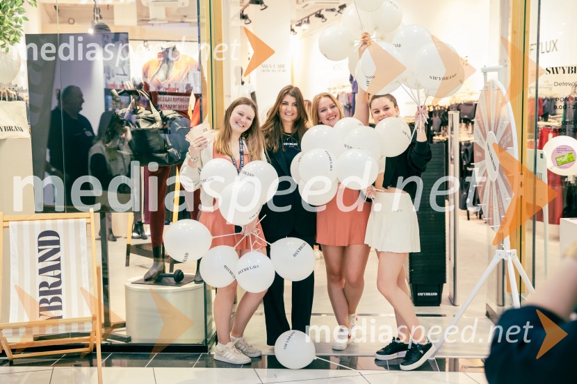 Odprtje prve SWY fizične trgovine v Cityparku