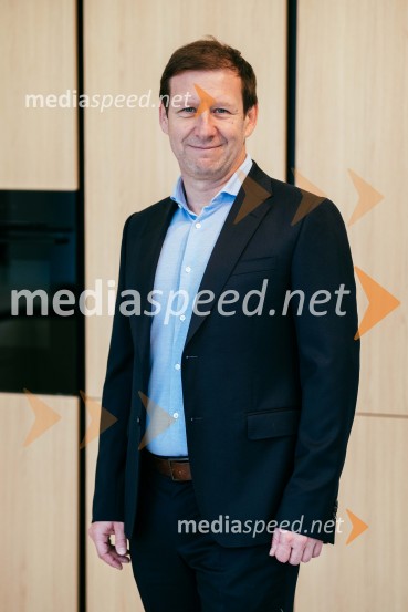  Andrej Fesel, direktor Hiša kuhinj d.o.o.Hiša kuhinj odprla vrata svojega novega salona v Celju