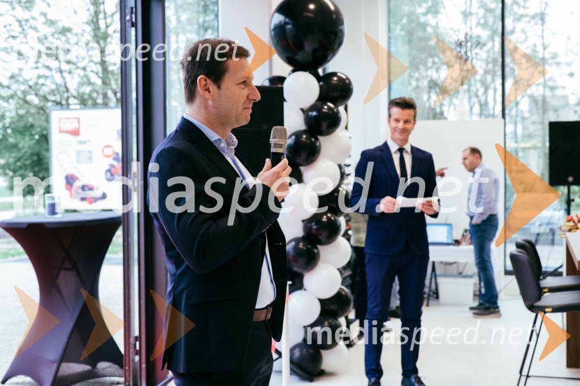  Andrej Fesel, direktor Hiša kuhinj d.o.o.Hiša kuhinj odprla vrata svojega novega salona v Celju