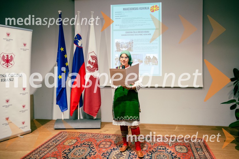 OŠ OrehekMednarodna kuhinja 2025, odprtje razstave