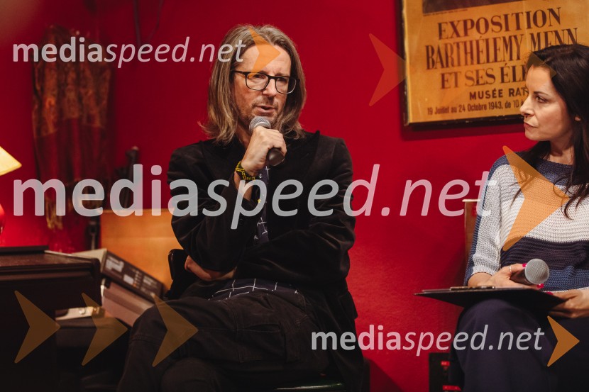  Alen Steržaj, basist skupine Big Foot Mama;  Jana Morelj, radijska in TV voditeljicaZoran Predin, Big Foot Mama in novi obrazi slovenske glasbe – ekskluzivno v Daktariju