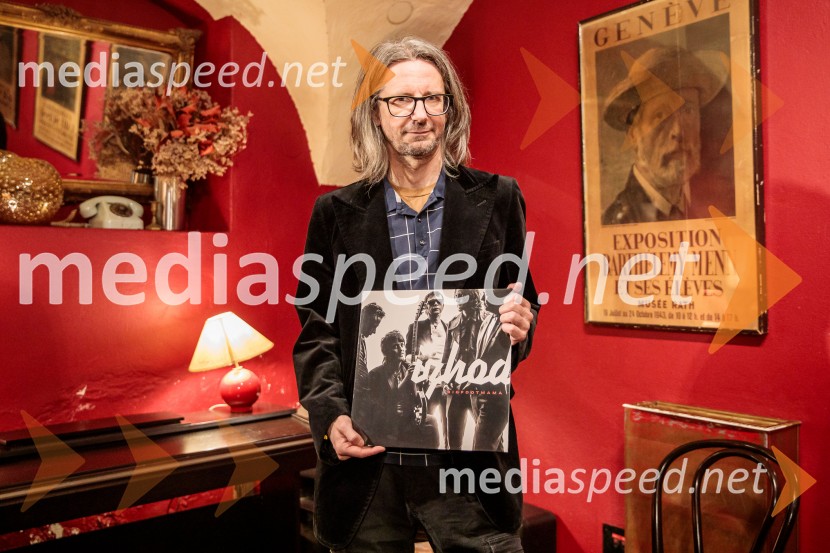  Alen Steržaj, basist skupine Big Foot MamaZoran Predin, Big Foot Mama in novi obrazi slovenske glasbe – ekskluzivno v Daktariju