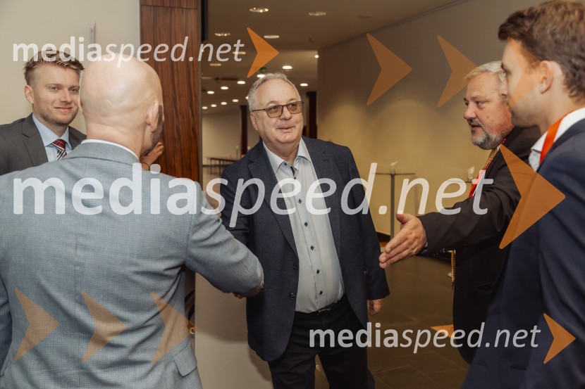  ... ;  Wilhelm Nest, direktor družbe, Advantage Austria Ljubljana;  ... ;  Božo Emeršič, Dimaco ;  ... Tehnološka prihodnost učinkovite komunikacije v javni infrastrukturi in poslovnem sektorju, konferenca