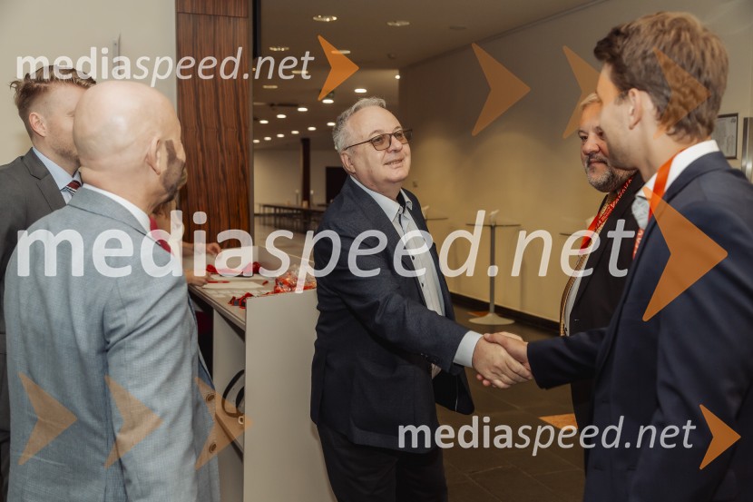  ... ;  Wilhelm Nest, direktor družbe, Advantage Austria Ljubljana;  ... ;  Božo Emeršič, Dimaco ;  ... Tehnološka prihodnost učinkovite komunikacije v javni infrastrukturi in poslovnem sektorju, konferenca