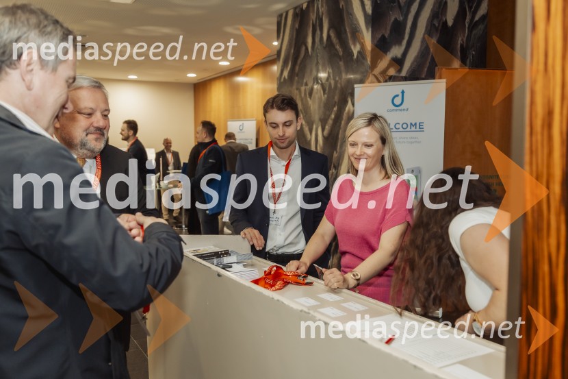 Tehnološka prihodnost učinkovite komunikacije v javni infrastrukturi in poslovnem sektorju, konferenca