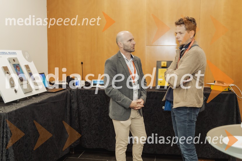  Markus Anzinger, Commend Österreich GmbH;  ... Tehnološka prihodnost učinkovite komunikacije v javni infrastrukturi in poslovnem sektorju, konferenca