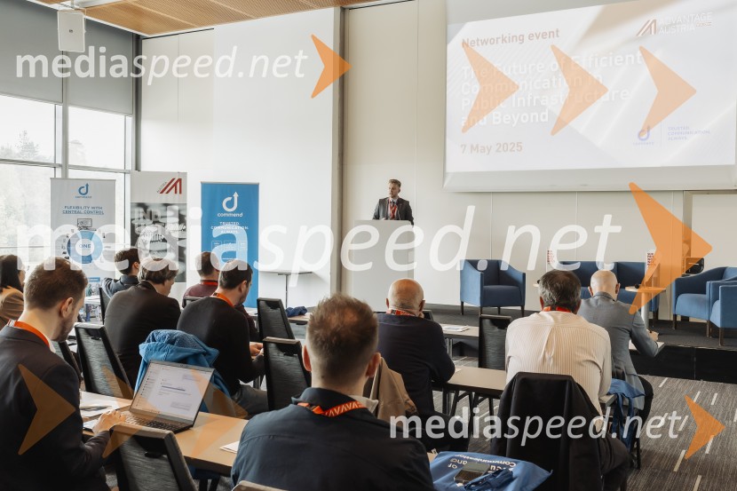 Tehnološka prihodnost učinkovite komunikacije v javni infrastrukturi in poslovnem sektorju, konferenca