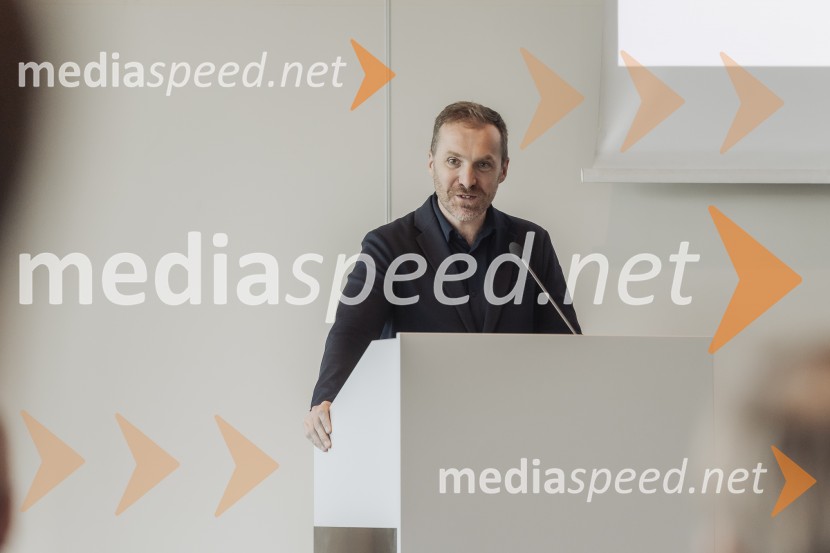 Tehnološka prihodnost učinkovite komunikacije v javni infrastrukturi in poslovnem sektorju, konferenca