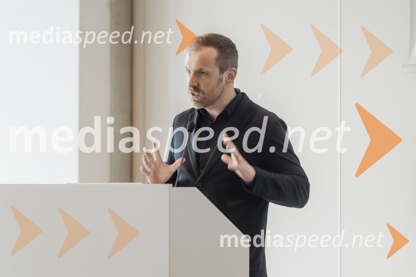 Tehnološka prihodnost učinkovite komunikacije v javni infrastrukturi in poslovnem sektorju, konferenca