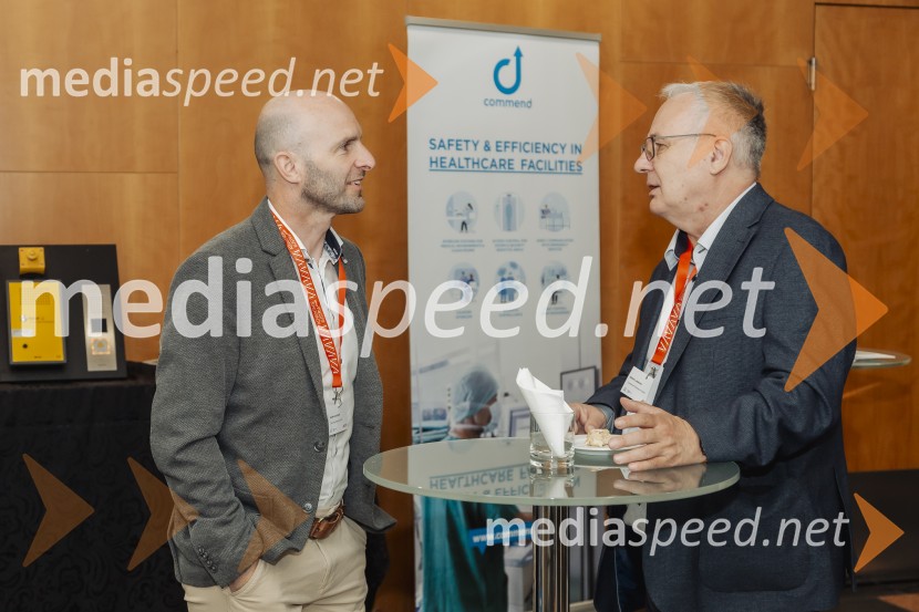  Markus Anzinger, Commend Österreich GmbH;  Drago Labazan, Commend Österreich GmbHTehnološka prihodnost učinkovite komunikacije v javni infrastrukturi in poslovnem sektorju, konferenca