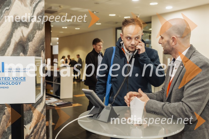  ... ;  Markus Anzinger, Commend Österreich GmbHTehnološka prihodnost učinkovite komunikacije v javni infrastrukturi in poslovnem sektorju, konferenca