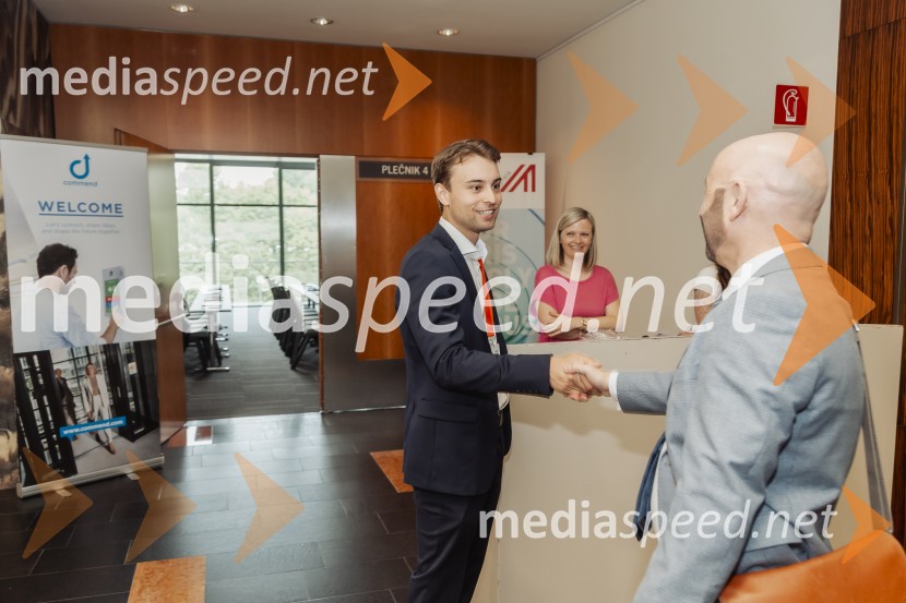  ... ;  Wilhelm Nest, direktor družbe, Advantage Austria LjubljanaTehnološka prihodnost učinkovite komunikacije v javni infrastrukturi in poslovnem sektorju, konferenca