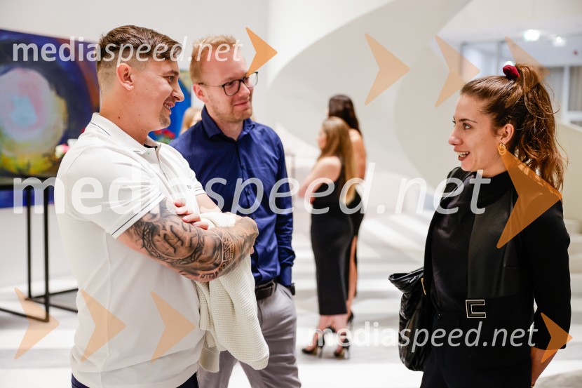 Ekskluzivna predstavitev prehranskih dodatkov Novacell in linije Royal Cells