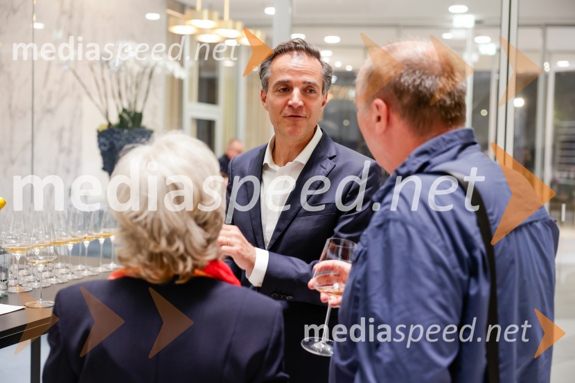  ... ;  Michele Biava, Novacell;  ... Ekskluzivna predstavitev prehranskih dodatkov Novacell in linije Royal Cells