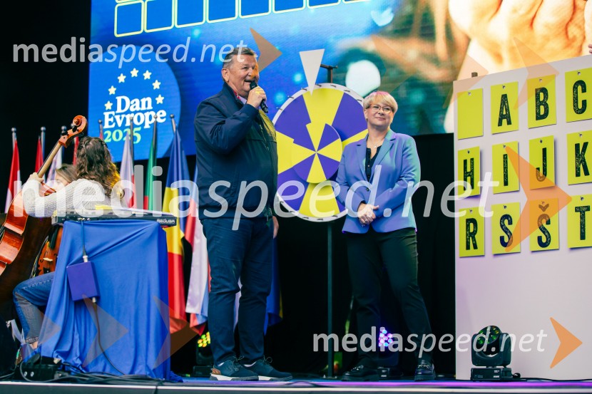 dr. Aleksander Jevšek, minister za kohezijo in regionalni razvoj; dr. Jerneja Jug Jerše, vodja Predstavništva Evropske komisije v SlovenijiDan Evrope 2025