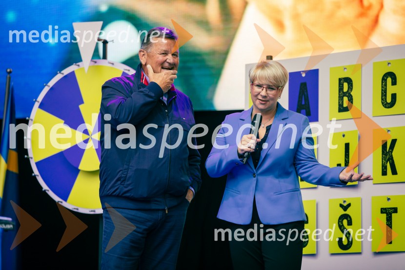 dr. Aleksander Jevšek, minister za kohezijo in regionalni razvoj; dr. Jerneja Jug Jerše, vodja Predstavništva Evropske komisije v SlovenijiDan Evrope 2025