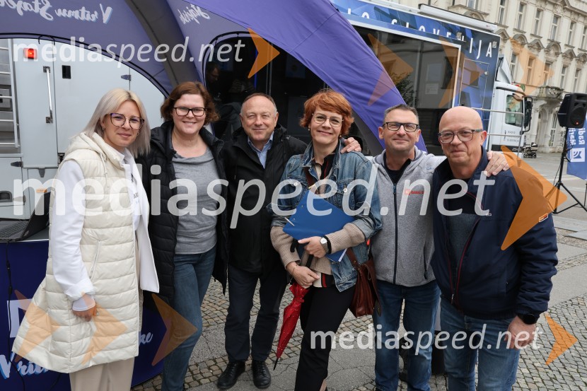  ... ;  Stane Kocutar, mestni viničar, skrbnik Stare trte, novinar Radia Maribor, zgodovinar;  Jasmina Bauman, novinarka, Radio MariborRadio Maribor praznuje 80 let