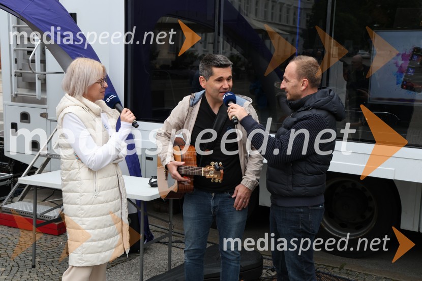  ... ;  ... ;  Kristjan  Šmid, napovedovalec, Radio MariborRadio Maribor praznuje 80 let