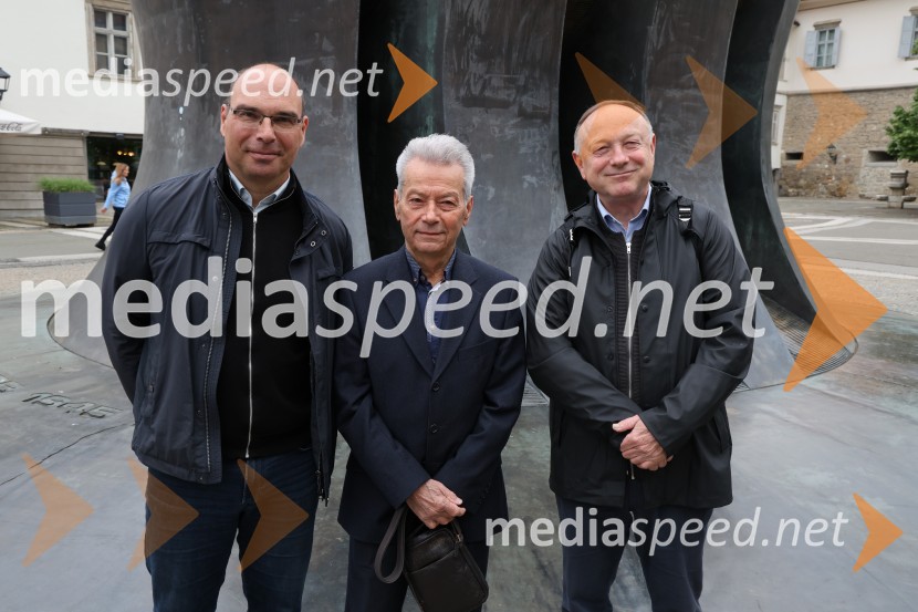  ... ;  ... ;  Stane Kocutar, mestni viničar, skrbnik Stare trte, novinar Radia Maribor, zgodovinarRadio Maribor praznuje 80 let