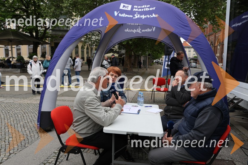  Jasmina Bauman, novinarka, Radio Maribor;  Stane Kocutar, mestni viničar, skrbnik Stare trte, novinar Radia Maribor, zgodovinarRadio Maribor praznuje 80 let