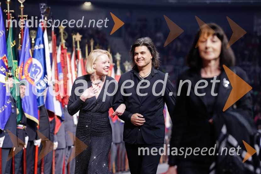 mag. Urška Klakočar Zupančič, predsednica Državnega zbora RS, podpredsednica, Gibanje Svoboda;  Bor Zuljan, kitarist, Šank rockSlovesnost ob 80. obletnici konca druge svetovne vojne