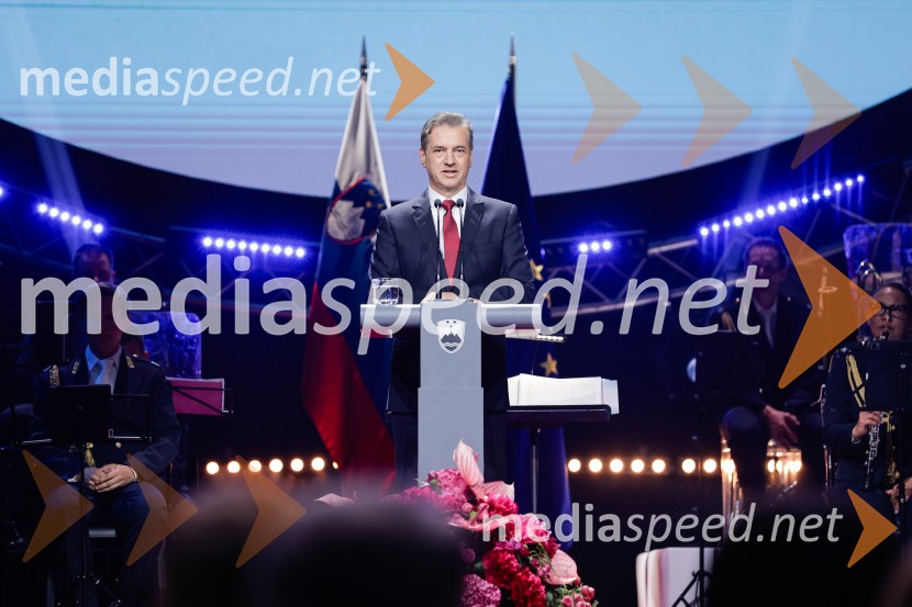 dr. Robert Golob, predsednik vlade RSSlovesnost ob 80. obletnici konca druge svetovne vojne