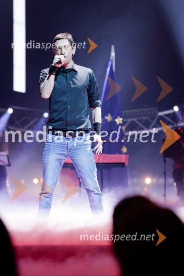  Borut Marolt, pevec, skupina NietSlovesnost ob 80. obletnici konca druge svetovne vojne