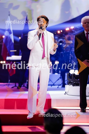  Bojan Cvjetićanin, Joker OutSlovesnost ob 80. obletnici konca druge svetovne vojne