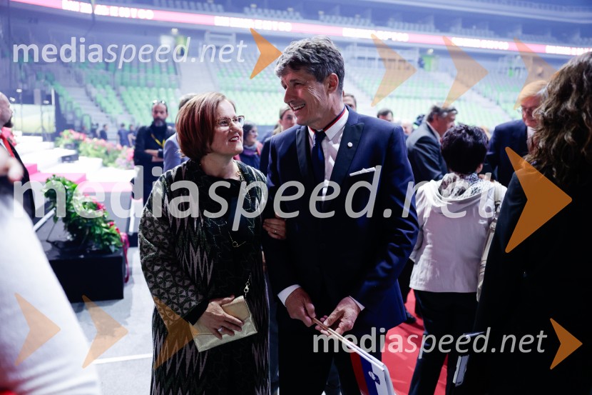  Janja  Sajovic; mag. Borut Sajovic, minister za obrambo RSSlovesnost ob 80. obletnici konca druge svetovne vojne