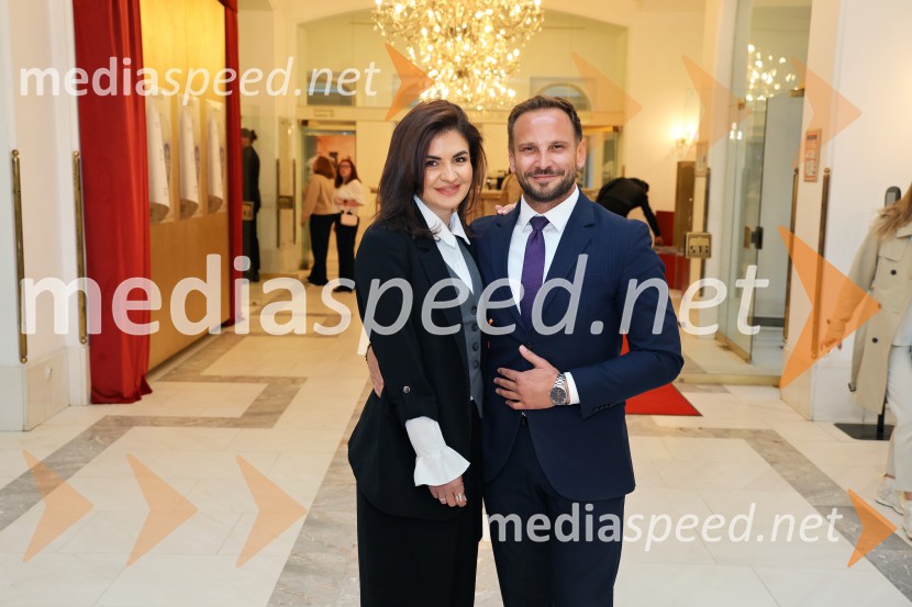  ... ;  David  Klobasa, župan Občine Sveta Trojica in podjetnikHamlet, premiera Opere in Baleta SNG Maribor