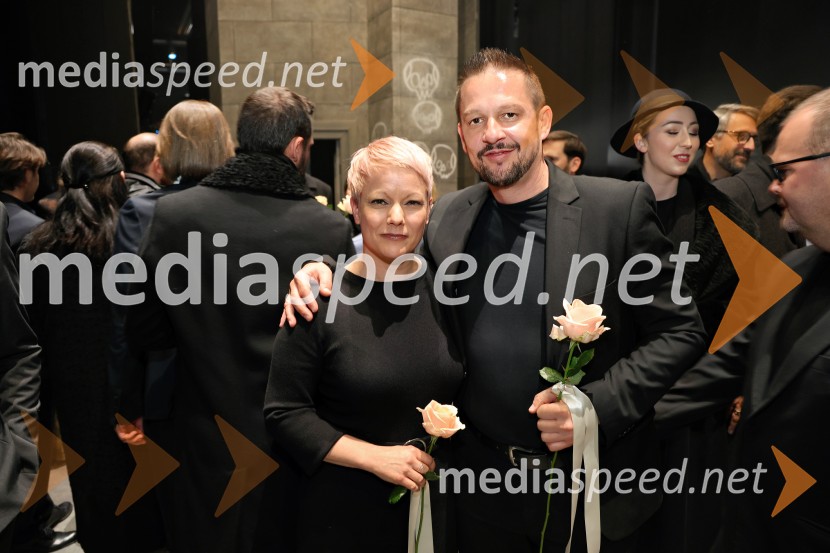  Zsuzsa Budavari Novak, zborovodkinja;  Sebastijan Čelofiga, baritonist, operni pevecHamlet, premiera Opere in Baleta SNG Maribor