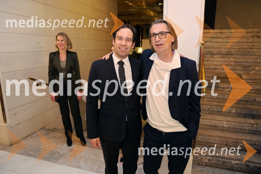  Simon Krečič, umetniški direktor Opere SNG Maribor;  Aleksandar  Popovski, režiser, umetniški direktor Drame SNG MariborHamlet, premiera Opere in Baleta SNG Maribor