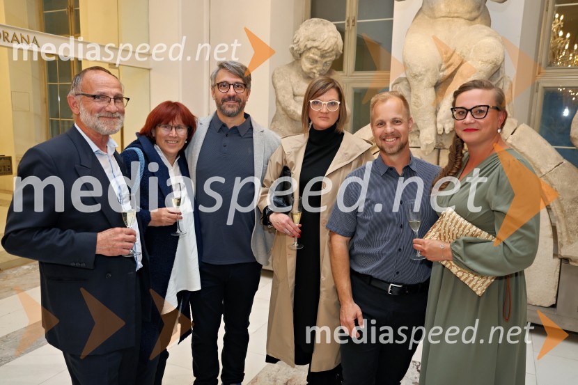  ... ;  ... ;  ... ;  ... ;  Martin Sušnik, operni solist;  ... Hamlet, premiera Opere in Baleta SNG Maribor