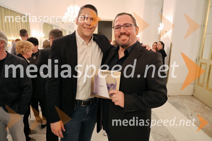  Bogdan  Stopar, operni solist;  Jaki Jurgec, operni solistHamlet, premiera Opere in Baleta SNG Maribor