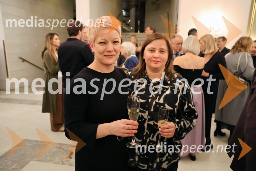  Zsuzsa Budavari Novak, zborovodkinja;  ... Hamlet, premiera Opere in Baleta SNG Maribor