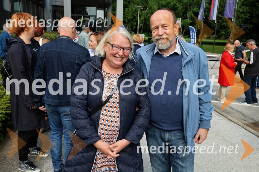  Tamara Zupanič Čučnik, novinarka, Radio Maribor;  ... Radio Maribor praznoval okroglih 80 let