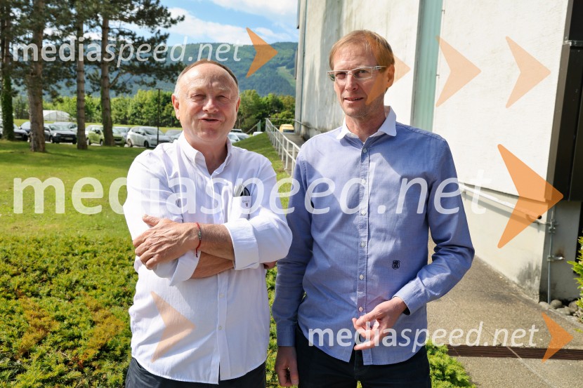  Stane Kocutar, mestni viničar, skrbnik Stare trte, novinar Radia Maribor, zgodovinar;  Franci Pavšer, ml., član uprave RTV SlovenijaRadio Maribor praznoval okroglih 80 let