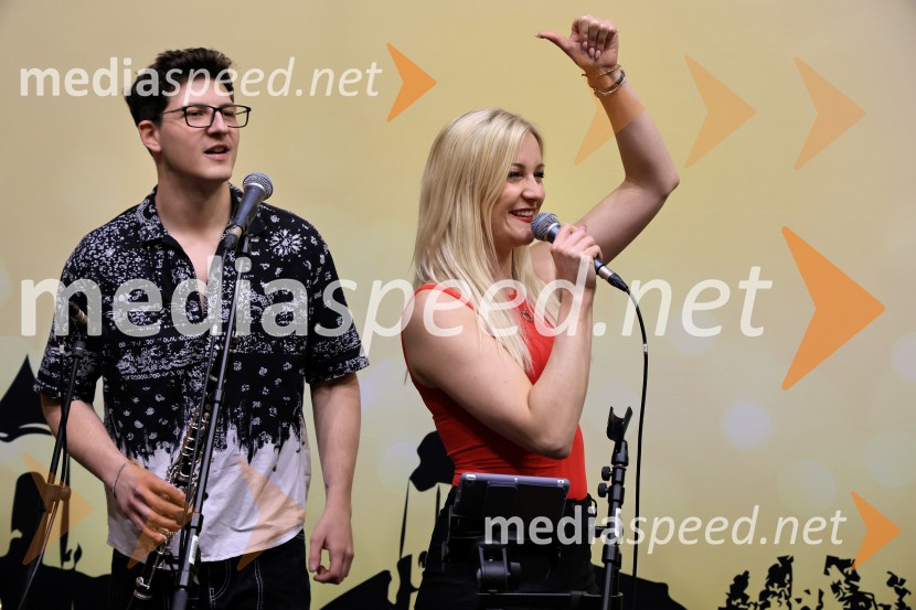  Žak Petrič Grajfoner, S.O.S. kvintet;  Kaja Humski, pevkaRadio Maribor praznoval okroglih 80 let