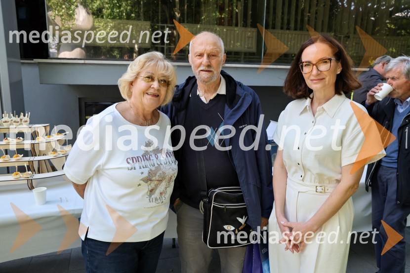  Manja Pašek;  ... ;  Vesna Martinec, odgovorna urednica Radia MariborRadio Maribor praznoval okroglih 80 let
