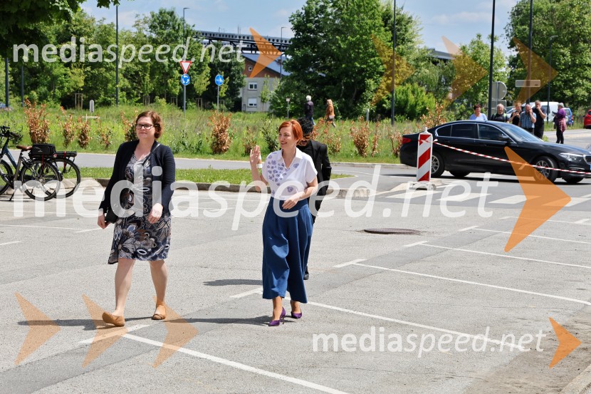 dr. Asta Vrečko, ministrica za kulturoRadio Maribor praznoval okroglih 80 let